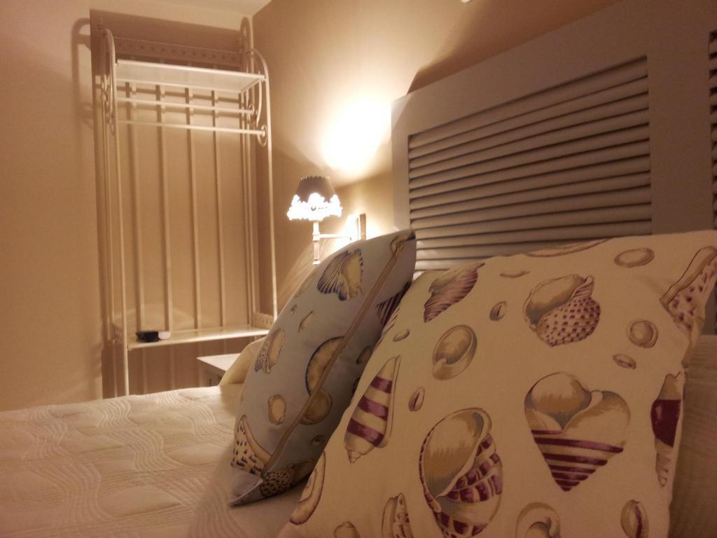 B&B Torrente Antico Trani Room photo